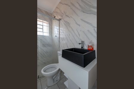 Casa para alugar com 83m², 3 quartos e 2 vagasBanheiro