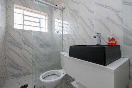 Casa para alugar com 83m², 3 quartos e 2 vagasBanheiro