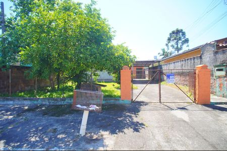 Casa à venda com 60m², 2 quartos e 1 vagaFachada