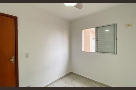 Casa de condomínio para alugar com 160m², 2 quartos e 3 vagasQuarto 2