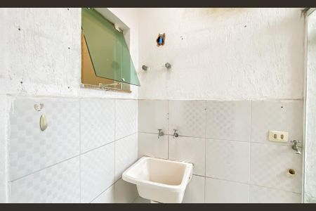 Casa de condomínio para alugar com 160m², 2 quartos e 3 vagasÁrea de Serviço