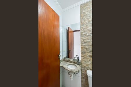 Casa de condomínio para alugar com 160m², 2 quartos e 3 vagasBanheiro