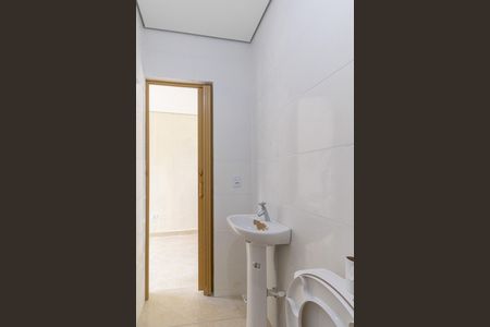 Casa para alugar com 30m², 1 quarto e sem vagaBanheiro