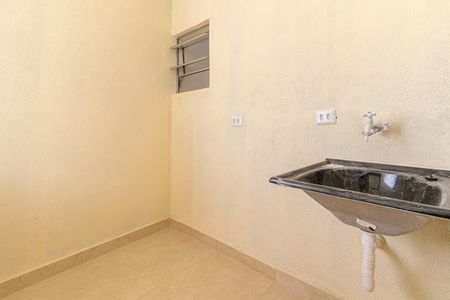 Casa para alugar com 30m², 1 quarto e sem vagaÁrea de Serviço
