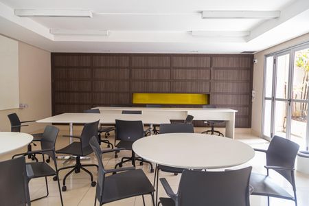 Apartamento à venda com 65m², 2 quartos e 1 vaga Apartamento à venda com 65m², 2 quartos e 1 vagaÁrea comum