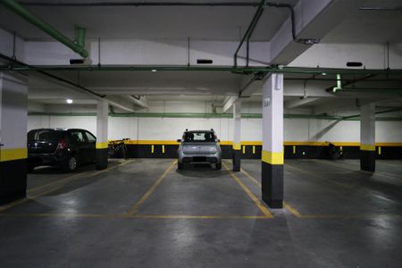 Apartamento à venda com 65m², 2 quartos e 1 vaga Apartamento à venda com 65m², 2 quartos e 1 vagaGaragem