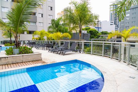 Apartamento à venda com 65m², 2 quartos e 1 vaga Apartamento à venda com 65m², 2 quartos e 1 vagaÁrea comum - Piscina