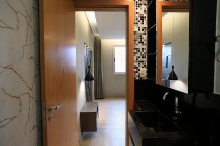 Apartamento à venda com 65m², 2 quartos e 1 vaga Apartamento à venda com 65m², 2 quartos e 1 vagaBanheiro da Suíte