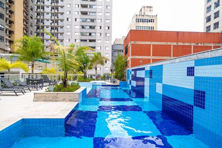 Apartamento à venda com 65m², 2 quartos e 1 vaga Apartamento à venda com 65m², 2 quartos e 1 vagaÁrea comum - Piscina