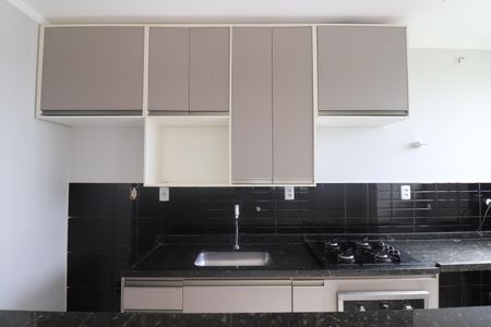 Apartamento para alugar com 49m², 2 quartos e 2 vagasCozinha 