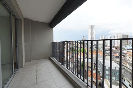 Studio à venda com 36m², 1 quarto e sem vaga Studio à venda com 36m², 1 quarto e sem vagaVaranda