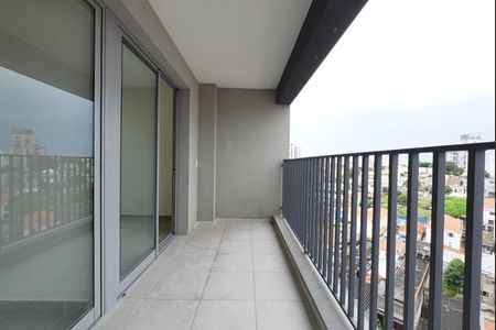Studio à venda com 36m², 1 quarto e sem vaga Studio à venda com 36m², 1 quarto e sem vagaVaranda