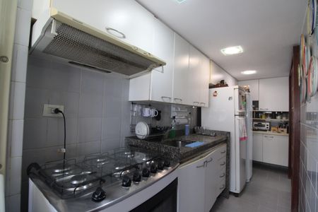 Apartamento à venda com 88m², 3 quartos e 1 vagaCozinha