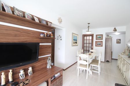 Apartamento à venda com 88m², 3 quartos e 1 vagaSala