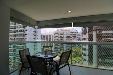 Apartamento à venda com 88m², 3 quartos e 1 vagaSala - Varanda