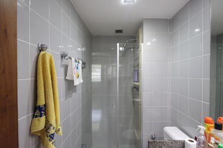 Apartamento à venda com 88m², 3 quartos e 1 vagaBanheiro social