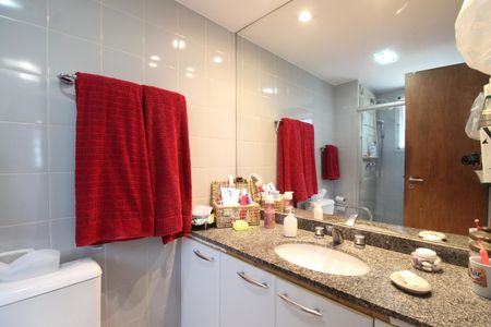 Apartamento à venda com 88m², 3 quartos e 1 vagaBanheiro da suíte