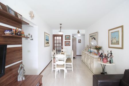 Apartamento à venda com 88m², 3 quartos e 1 vagaSala