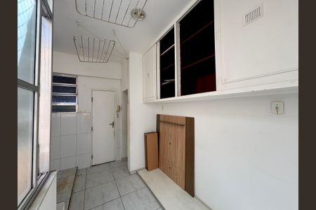 Apartamento à venda com 102m², 3 quartos e 1 vagaÁrea de serviço