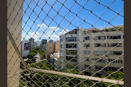 Apartamento à venda com 102m², 3 quartos e 1 vagaQuarto 2 - vista