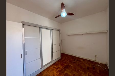 Apartamento à venda com 102m², 3 quartos e 1 vagaSuíte