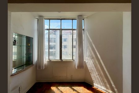 Apartamento à venda com 102m², 3 quartos e 1 vagaSala