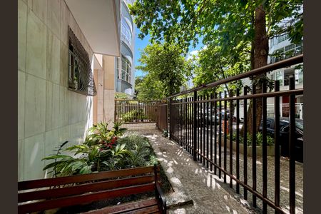 Apartamento à venda com 102m², 3 quartos e 1 vagaPortaria