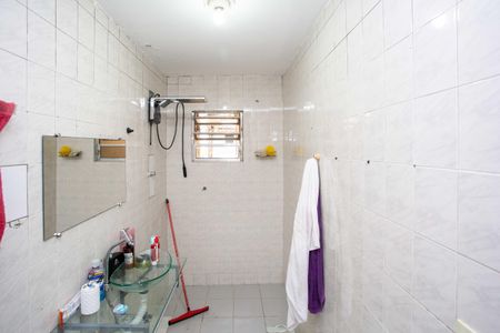 Casa à venda com 80m², 3 quartos e 2 vagasBanheiro da Suíte