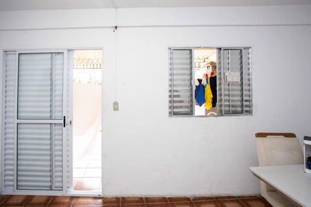 Casa à venda com 80m², 3 quartos e 2 vagasQuarto 2