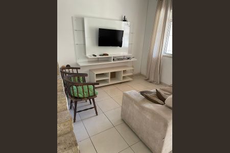 Casa para alugar com 3 quartos, 120m² em Stella Maris, Salvador