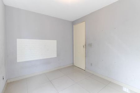 Quarto 1 de apartamento para alugar com 2 quartos, 55m² em Jardim Lajeado, São Paulo