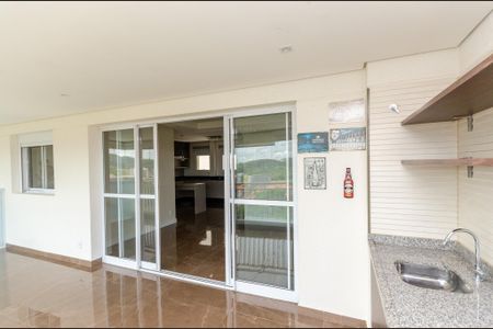 Apartamento para alugar com 120m², 4 quartos e 3 vagasSala - Sacada