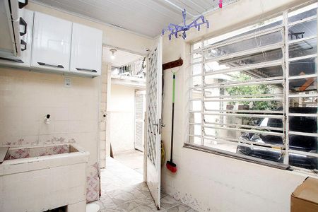 Casa à venda com 208m², 3 quartos e 4 vagasÁrea de Serviço