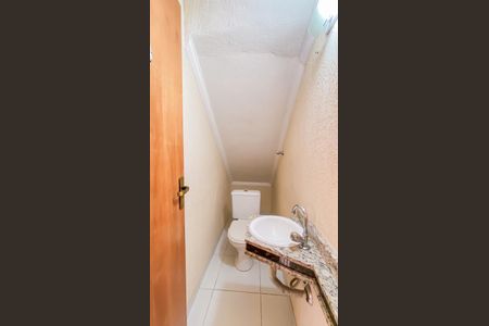 Lavabo de casa de condomínio para alugar com 2 quartos, 130m² em Penha de França, São Paulo