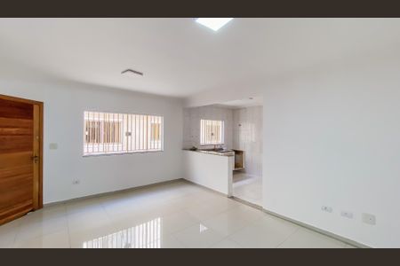 Sala de casa de condomínio para alugar com 2 quartos, 130m² em Penha de França, São Paulo