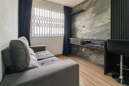 Sala de apartamento para alugar com 1 quarto, 40m² em Umbará, Curitiba