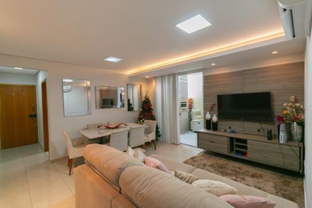 Apartamento para alugar com 2 quartos, 110m² em Castelo, Belo Horizonte