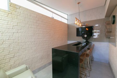 Apartamento para alugar com 110m², 2 quartos e 2 vagas
