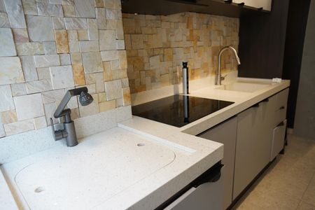 Cozinha - Torneira de apartamento para alugar com 2 quartos, 50m² em Vila Nova Bonsucesso, Guarulhos