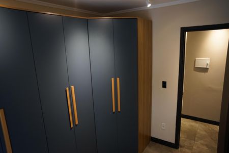 Apartamento para alugar com 50m², 2 quartos e 1 vagaQuarto 2 - Armários
