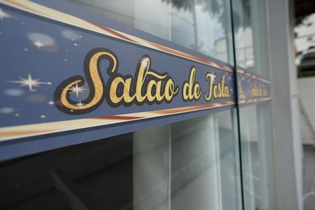 Apartamento para alugar com 50m², 2 quartos e 1 vagaÁrea comum - Salão de festas