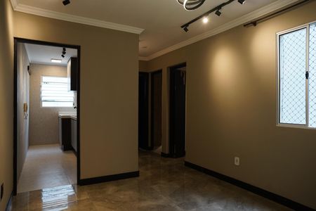 Sala de apartamento para alugar com 2 quartos, 50m² em Vila Nova Bonsucesso, Guarulhos