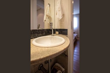 Apartamento para alugar com 87m², 2 quartos e 3 vagas Apartamento para alugar com 87m², 2 quartos e 3 vagasLavabo