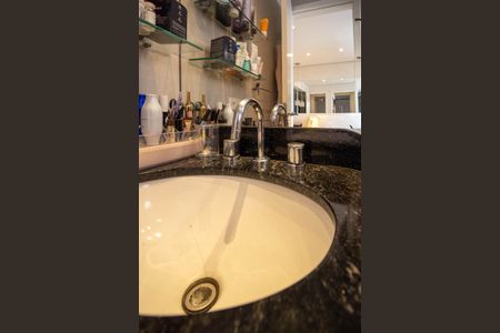 Apartamento para alugar com 87m², 2 quartos e 3 vagas Apartamento para alugar com 87m², 2 quartos e 3 vagasBanheiro Suíte 1