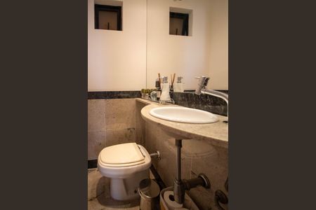 Apartamento para alugar com 87m², 2 quartos e 3 vagas Apartamento para alugar com 87m², 2 quartos e 3 vagasLavabo