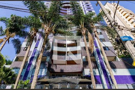 Apartamento para alugar com 87m², 2 quartos e 3 vagas Apartamento para alugar com 87m², 2 quartos e 3 vagasFachada