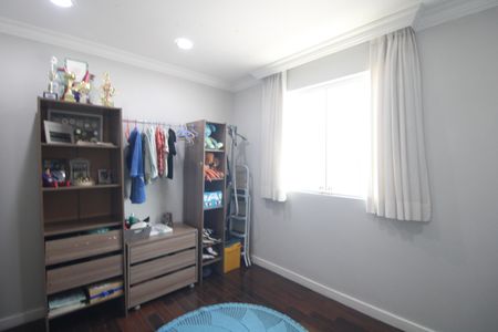 Casa à venda com 240m², 4 quartos e 3 vagasQuarto 1