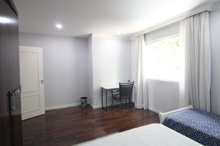 Casa à venda com 240m², 4 quartos e 3 vagasQuarto 2