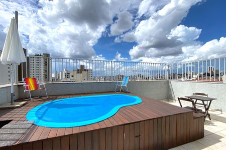 Apartamento para alugar com 180m², 3 quartos e 2 vagasPiscina