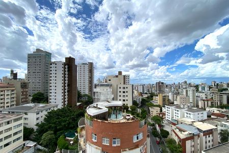 Apartamento para alugar com 180m², 3 quartos e 2 vagasVista da Suite 2